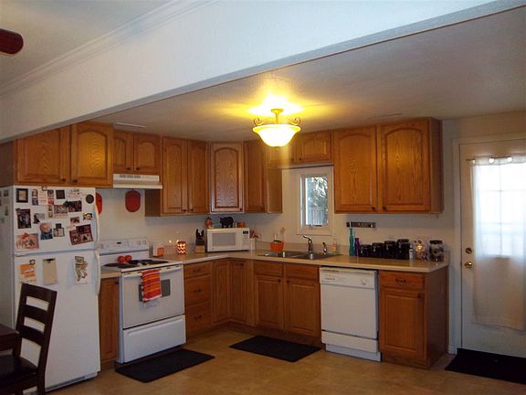 2nd image of 1713 E 5th St