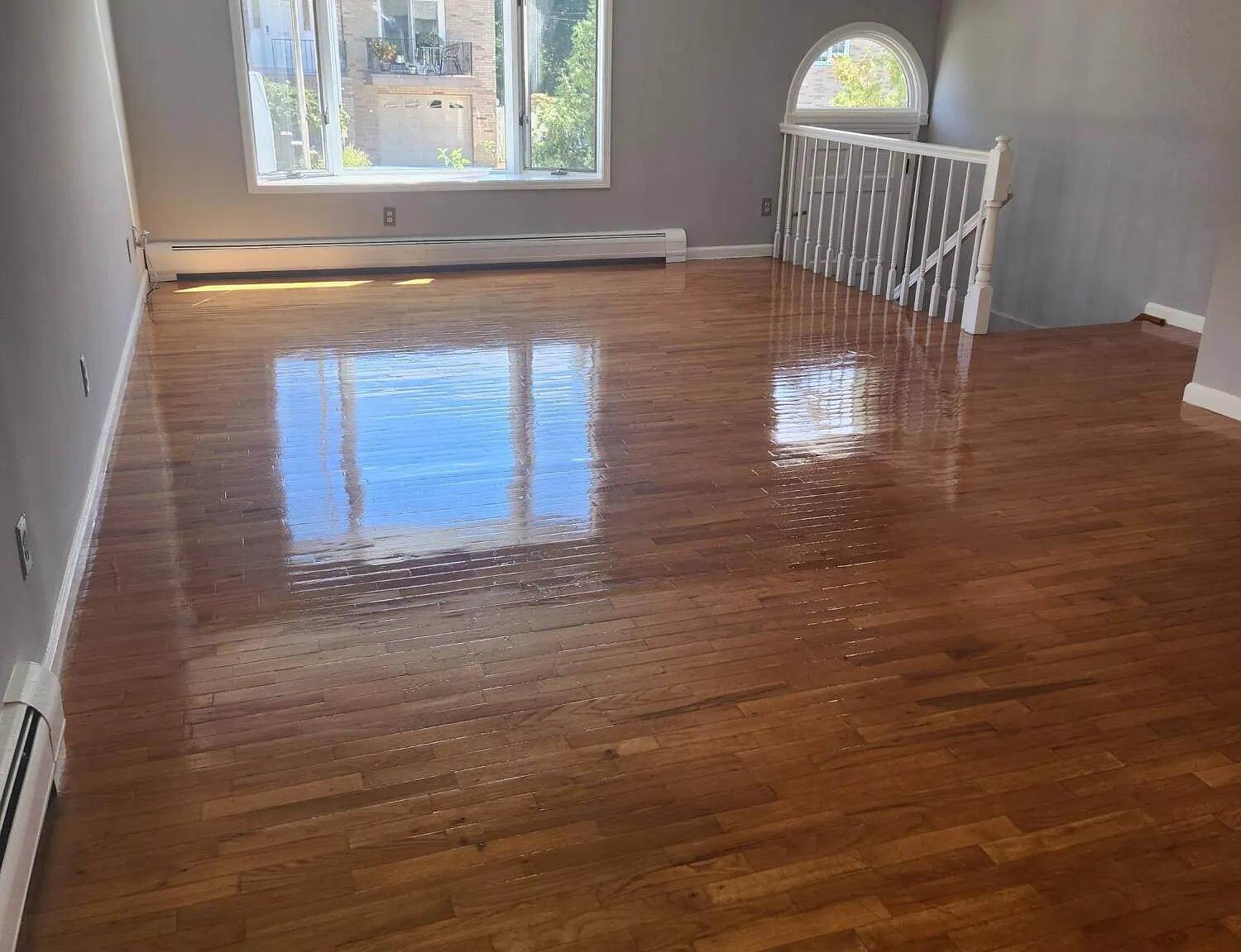 3 bed, 3.5 bath, 2049 sqft, $4,100 — Photo 3