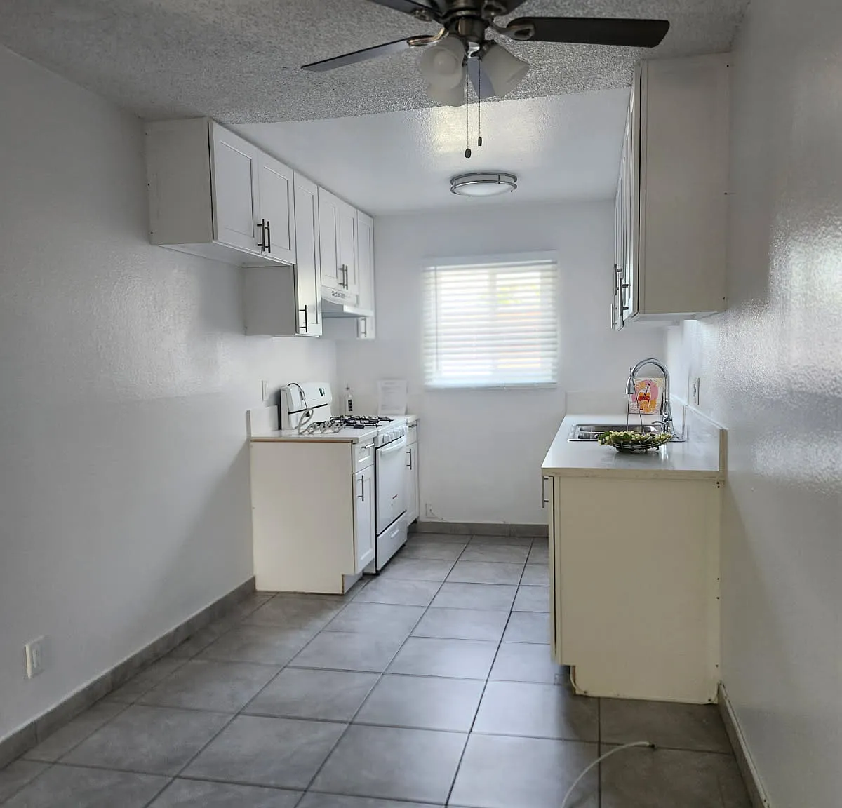 1 bed, 850 sqft, $1,595 — Photo 3