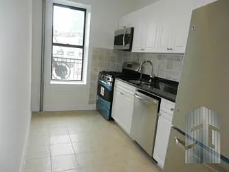 Rented by Skyline Group Real Estate