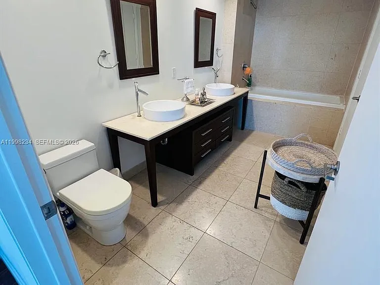 495 Brickell Ave #2707 — Photo 5