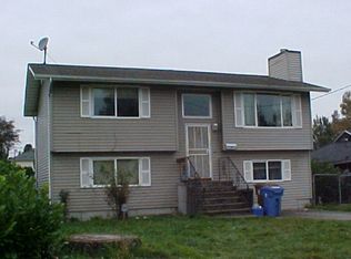 1826 S Hosmer St, Tacoma, WA 98405