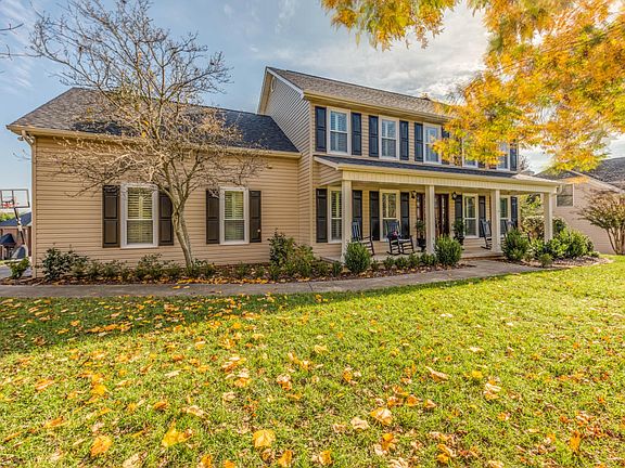 3rd image of 1556 Barley Cir