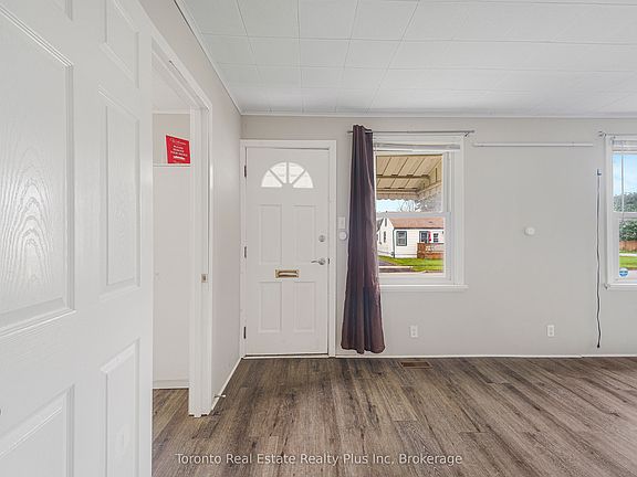 3rd image of 6183 Skinner St