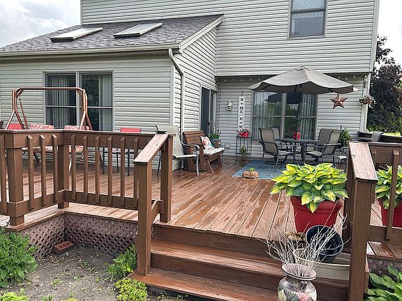 4th image of 710 Greenview Ave #1