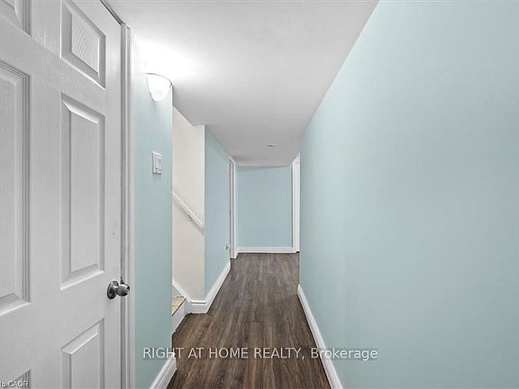 3rd image of 134 Victor Blvd