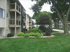 1st image of 1003 Maplewood Dr APT 110