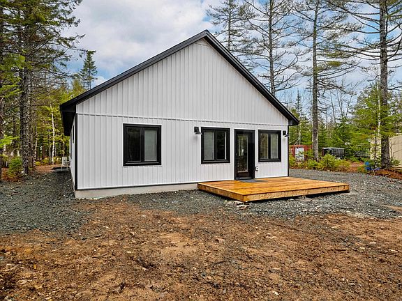 4th image of 977 Cooks Brook Rd