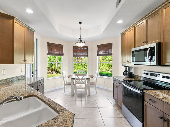 5th image of 21546 Baccarat Ln Unit 101