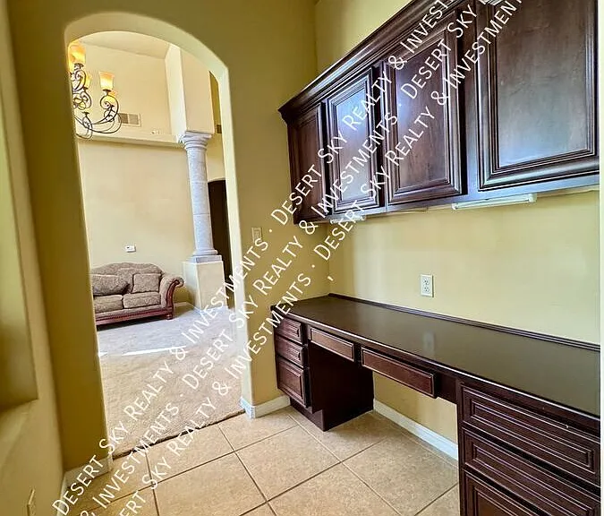 2355 Tuscan Hills Ln — Photo 10