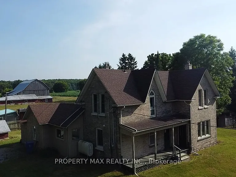 5363 Davis Dr — Photo 3