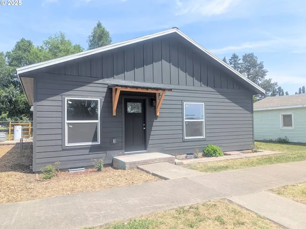 1801 Jackson Ave, La Grande, OR 97850