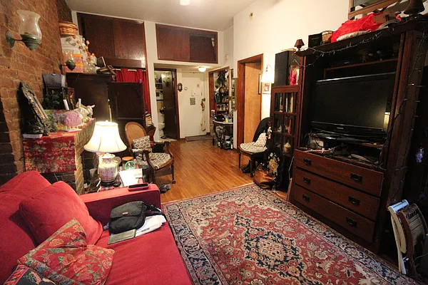 Rented by Luxor Homes & Investment Realty | media 24