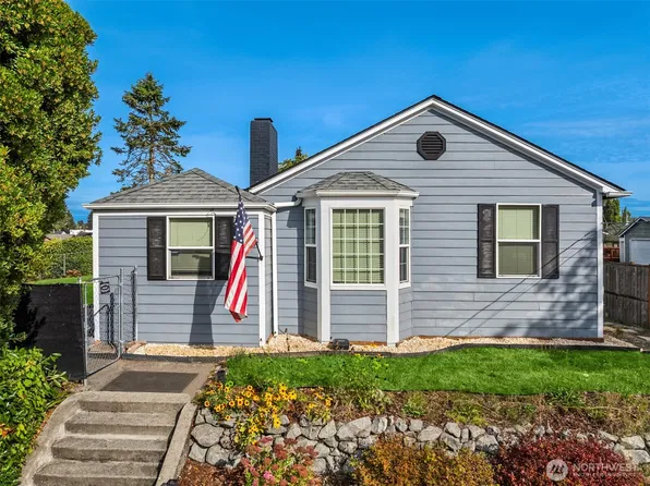 1920 6th Street, Bremerton, WA 98337