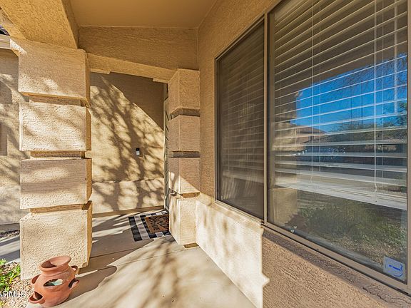 4th image of 10144 E KNOWLES Avenue