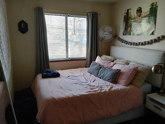 1135 Pennsylvania Apt. #7 - bedroom