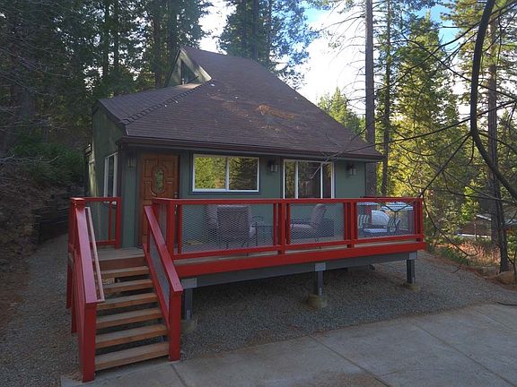 3rd image of 7206 Yosemite Park Way