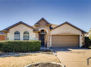 3924 Vista Greens Dr, Fort Worth, TX 76244