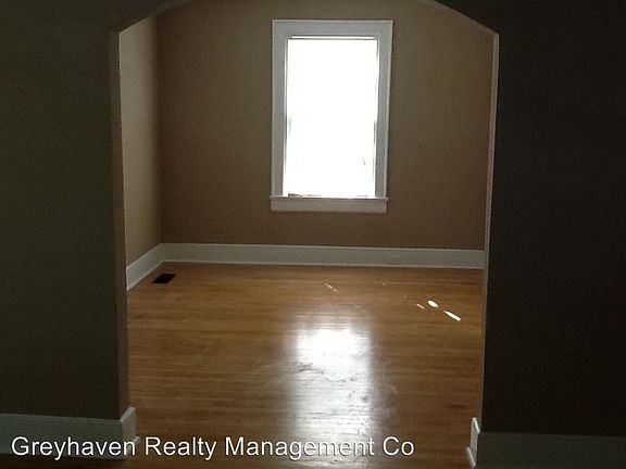 5th image of 4712 Biltmore Ave