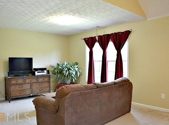 4th image of 1069 Crown Landing Pkwy