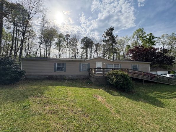 62 Hardwood Dr
