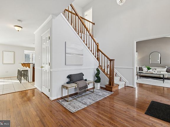 4th image of 6218 Secret Hollow Ln