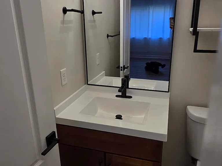 304 Hilltop Ln #C — Photo 20