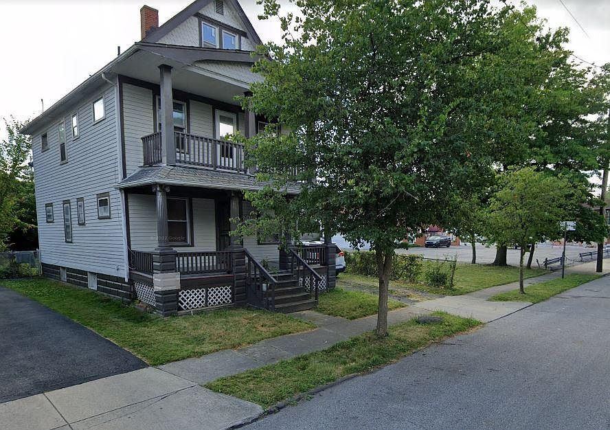 1st image of 2841 E 125th St #1