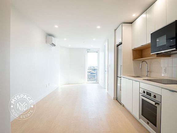 2nd image of 280 Meeker Ave #703