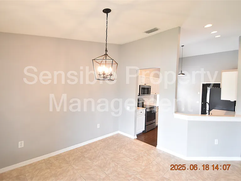 5627 War Admiral Dr — Photo 10