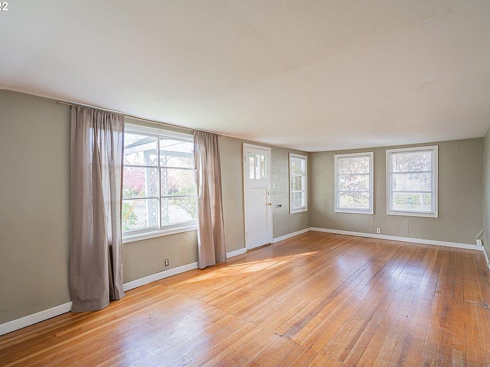 2nd image of 21090 E 9th St