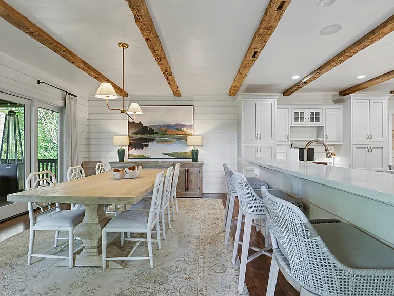 545 Cross Creek Trl — Photo 22