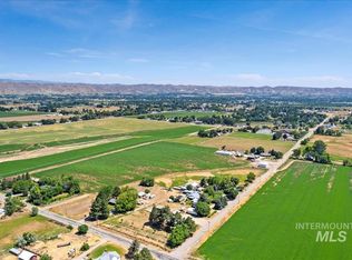 2974 Ua Ave, Emmett, ID 83617