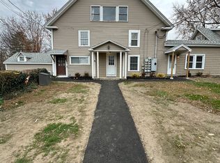 6 Lawrence Rd #105-2E, Derry, NH 03038