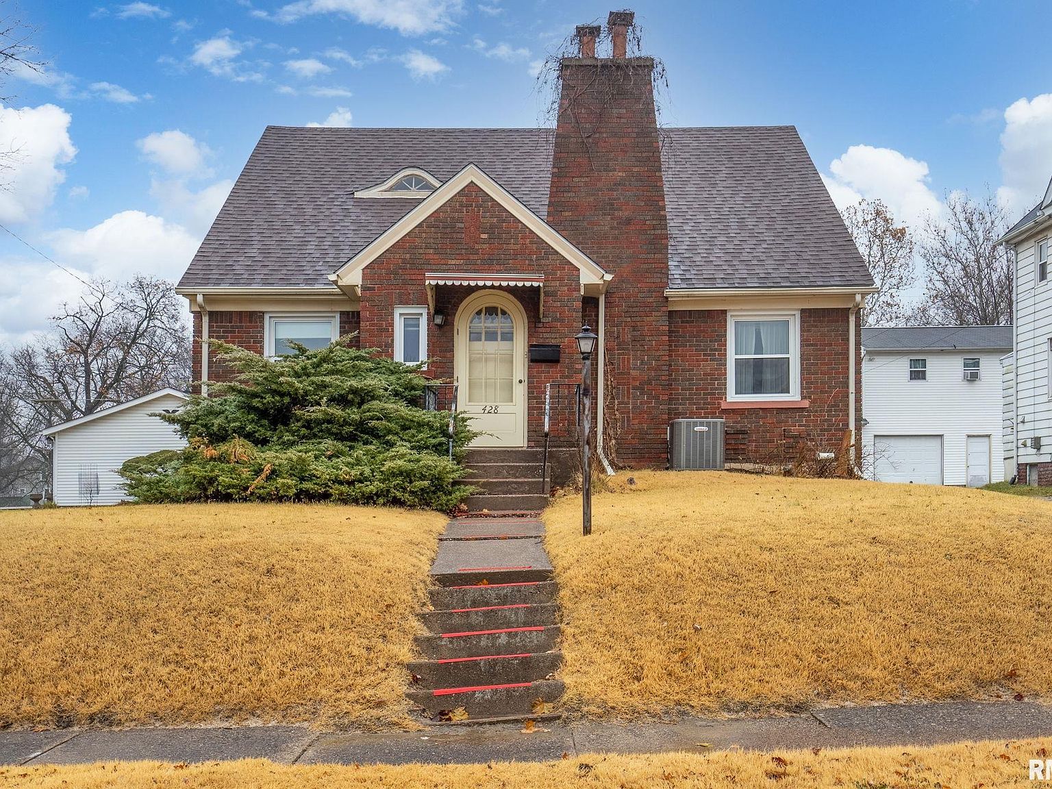 428 46th St, Moline, IL 61265 Zillow