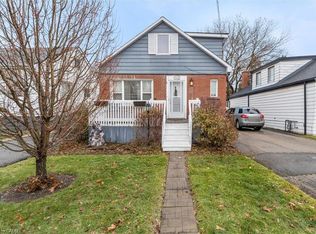 143 Walter Ave S, Hamilton, ON L8K 3K8