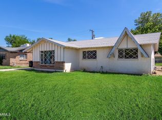 523 W 3rd St, Mesa, AZ 85201