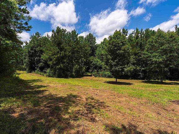 3rd image of 309 Fox Valley Highlands Cir #11