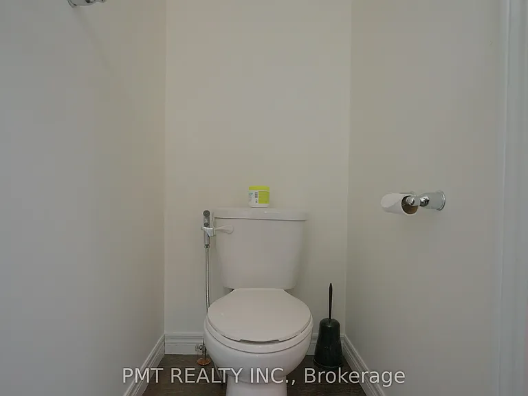 50 Robert Peel Rd — Photo 29