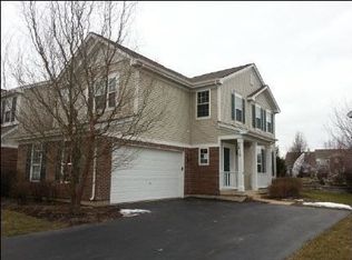 2619 Lorraine Cir, Geneva, IL 60134