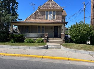 109 E Pike St, Goshen, IN 46528