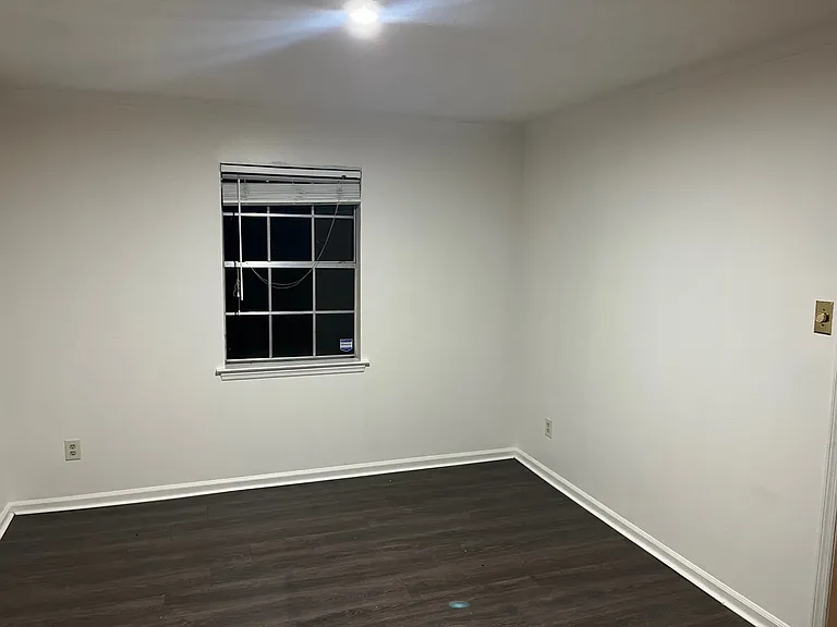8 Lisa Ct — Photo 23