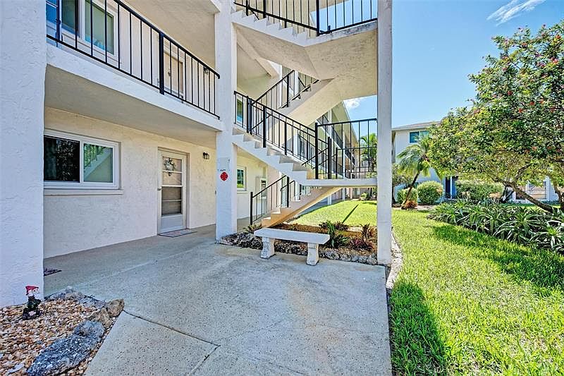 Holiday Apts Apartments Venice, FL Zillow