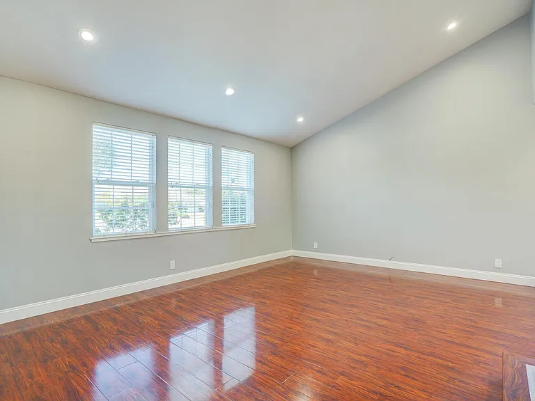 1644 Peachwood Dr — Photo 14