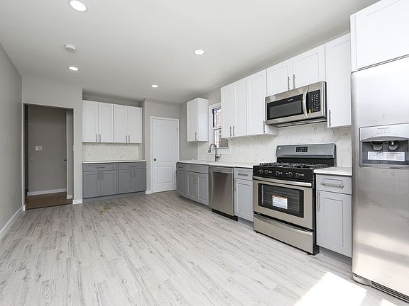 2nd image of 22325 105th Ave