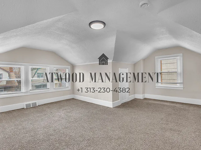 13979 Cherrylawn St — Photo 8