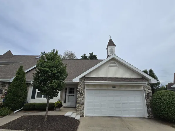 5626 Steeplechase Dr, Waunakee, WI 53597