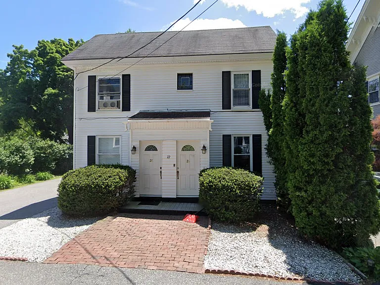 22 York St — Photo 1