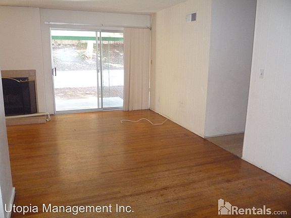 3rd image of 8368 Whelan Dr