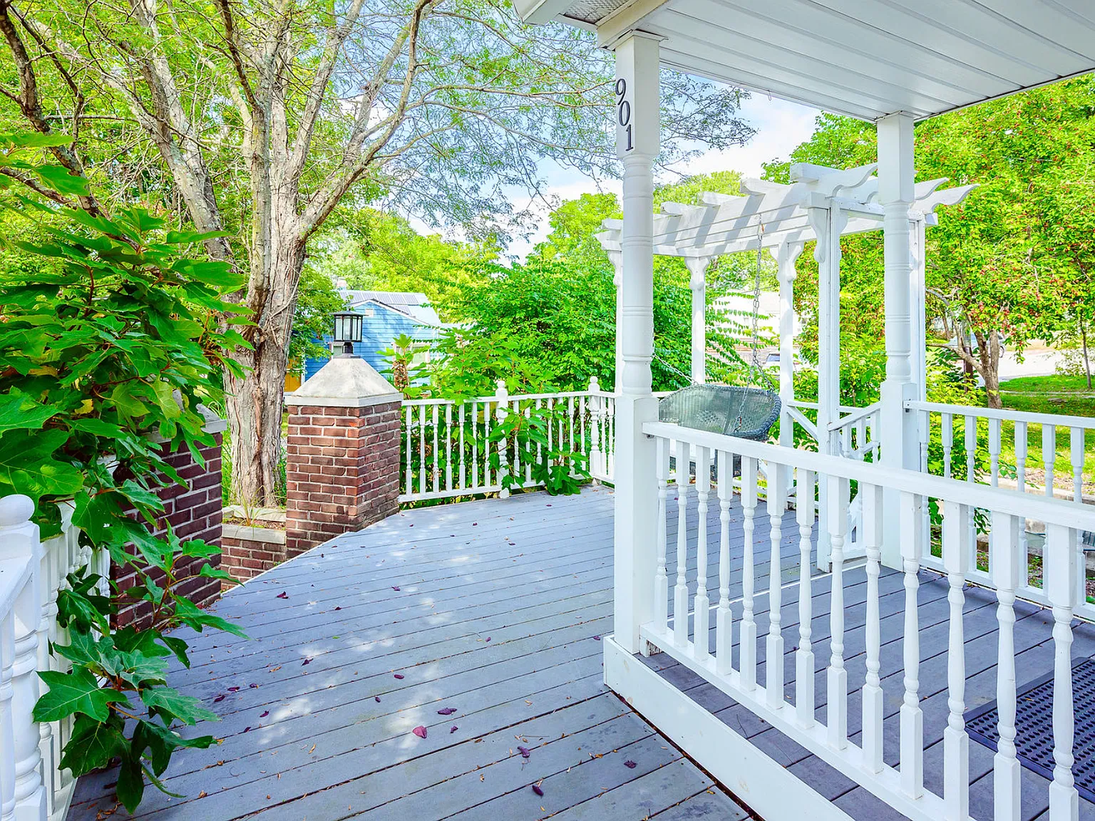3 bed, 1550 sqft, $2,900 — Photo 3